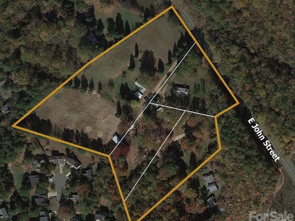 1828 E John Street , Matthews, NC 28105