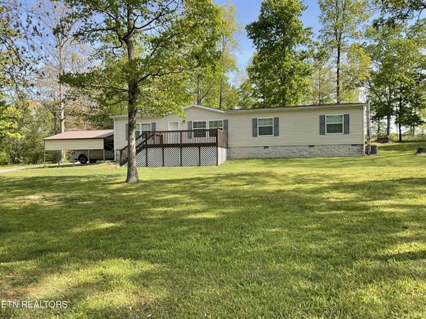 384 Virgil Smith Rd, Crossville, TN 38571