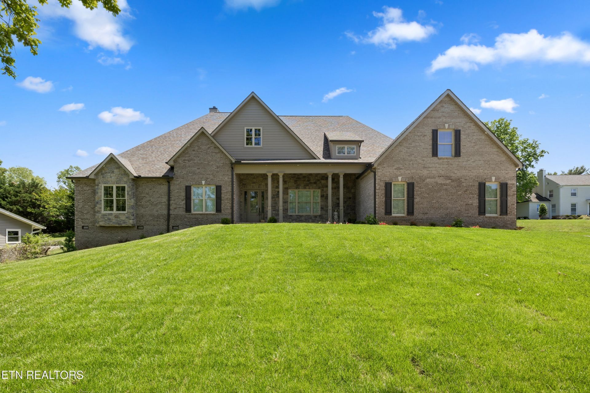 7720 Westland Drive, Knoxville, TN 37919 Main Photo