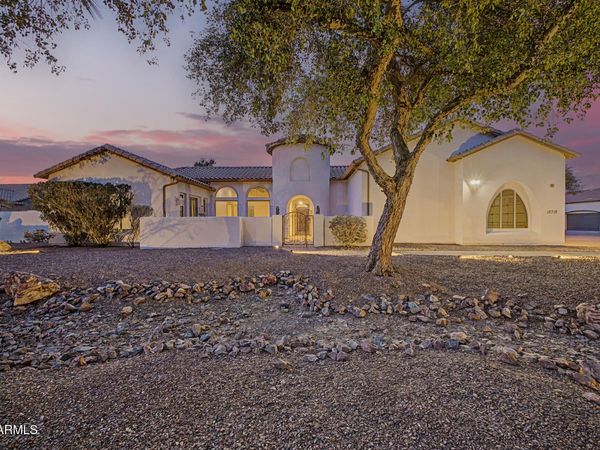18318 W Solano Drive, Litchfield Park, AZ 85340