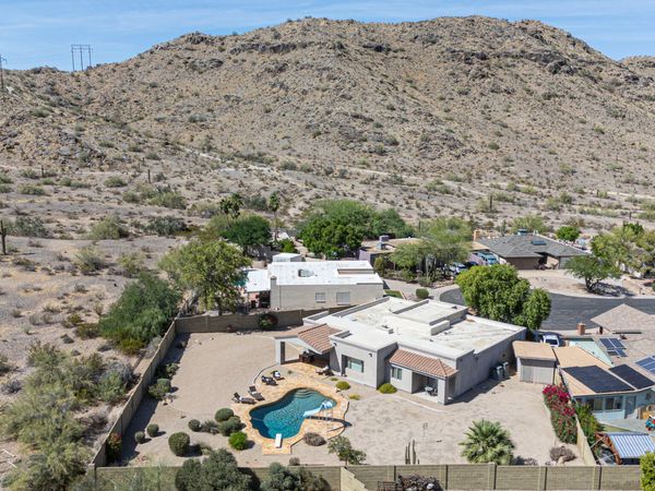 4201 E PEARCE Road, Phoenix, AZ 85044
