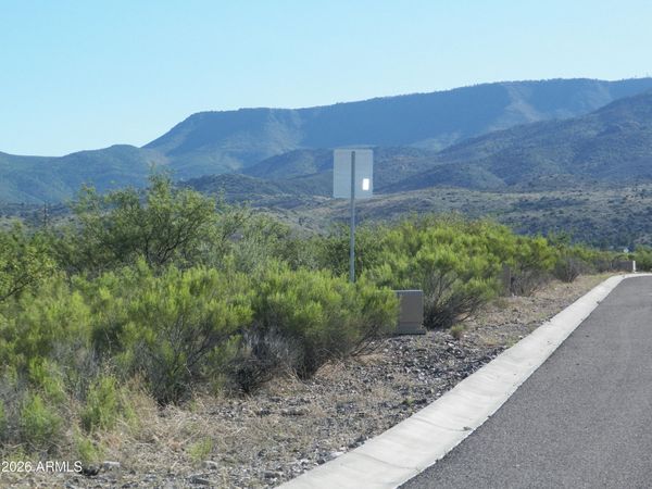 2081 Crossroads Boulevard, Unit 250, Clarkdale, AZ 86324