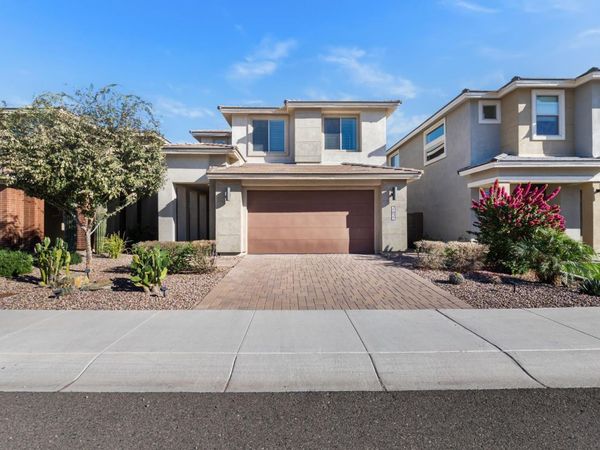 21927 N 31st Place, Phoenix, AZ 85050