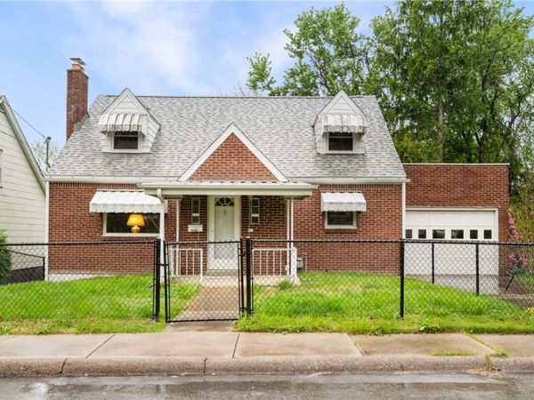 1351 Strawn Ave, New Kensington, PA 15068