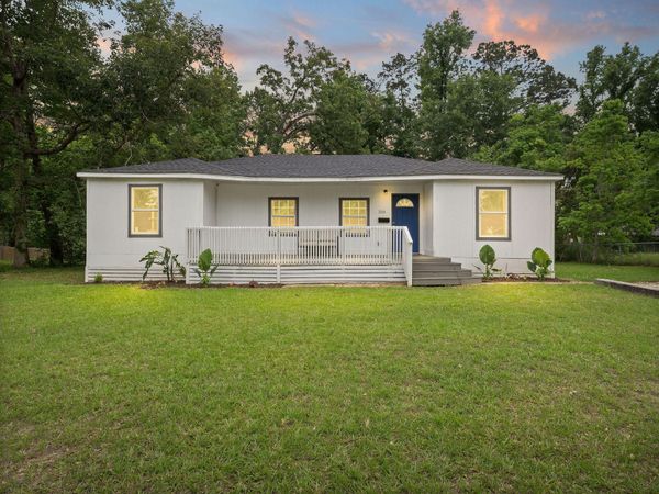 2111 Jean, Leesville, LA 71446