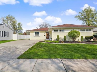 187 Overbrook Avenue, Tonawanda, NY 14150