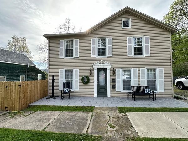 262 Washington Street , Unit Upper, Corning, NY 14830