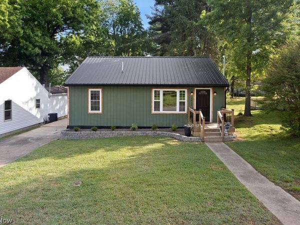 1415 23rd Street , Vienna, WV 26105