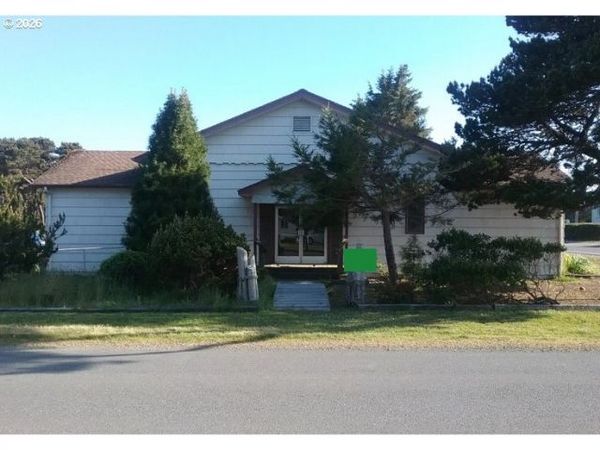 595 SW 11TH ST, Bandon, OR 97411