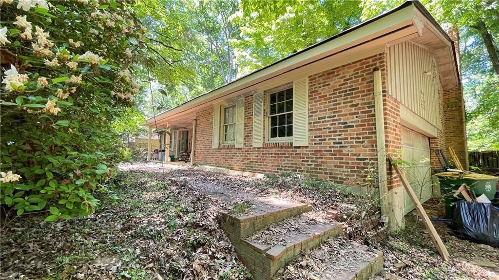 200 Riverside Drive, Athens, GA 30606 Main Photo