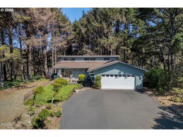 162 SW 82ND ST, South Beach, OR 97366