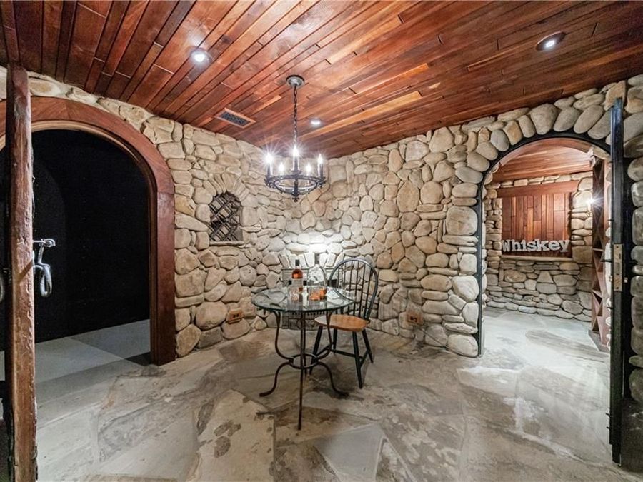 Property Image 96