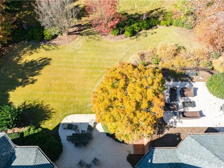 Property Image 100