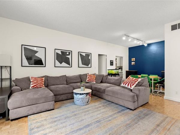 3060 Pharr Court , Unit 313, Atlanta, GA 30305