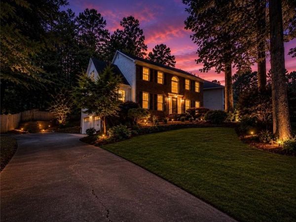 4817 Ridgewood Creek Drive, Acworth, GA 30102