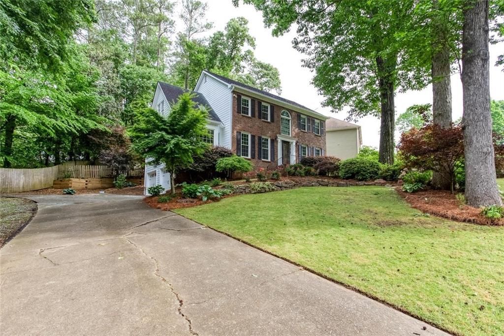 4817 Ridgewood Creek Drive , Acworth, GA 30102 Main Photo