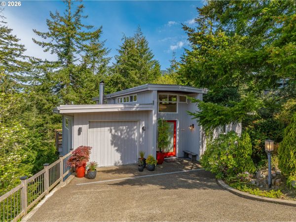 831 MADRONA ST, Manzanita, OR 97130