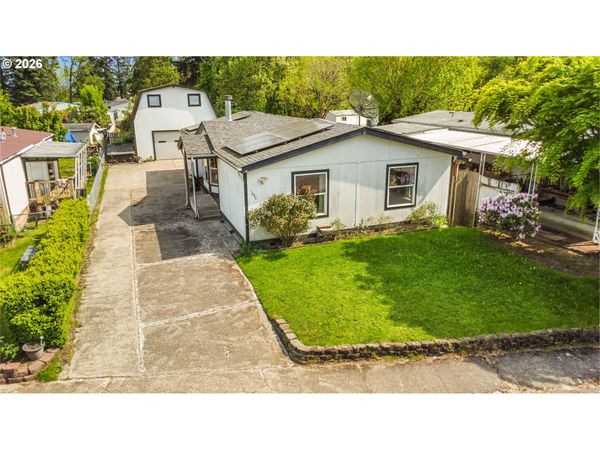 1036 ALDER LN, Woodburn, OR 97071