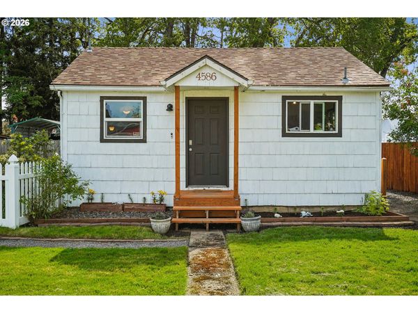 4586 REIMANN NE ST, Salem, OR 97305