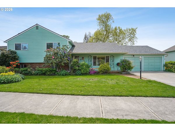 1168 MARIGOLD NE ST, Keizer, OR 97303