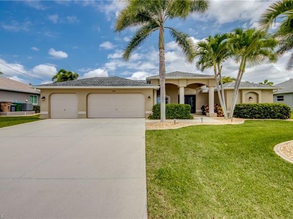 2301 SW 28th LN, CAPE CORAL, FL 33914