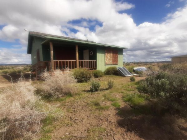 61371 Five Acre Road, Christmas Valley, OR 97641
