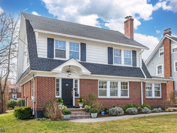 30 Wellesley Rd, Montclair, NJ 07043