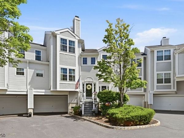2009 Vermont Ter, Hanover, NJ 07981