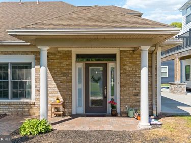 108 HIGH POINTE DRIVE, HUMMELSTOWN, PA 17036