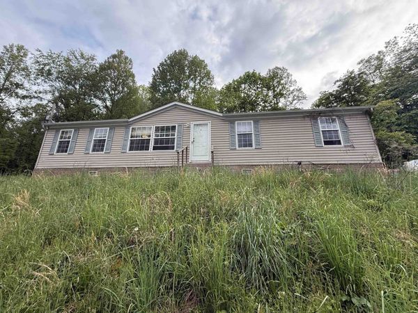 3396 State Route 3307, Greenup, KY 41144