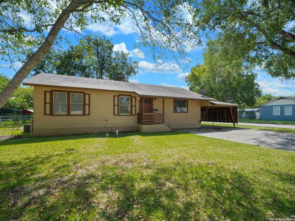 400 MITCHELL AVE, Schertz, TX 78154