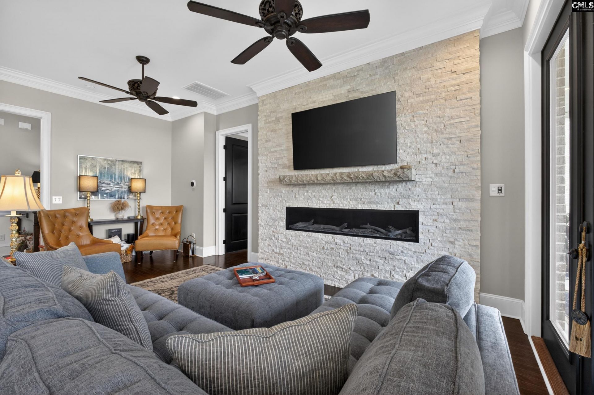 217 Porth Circle  Photo 9