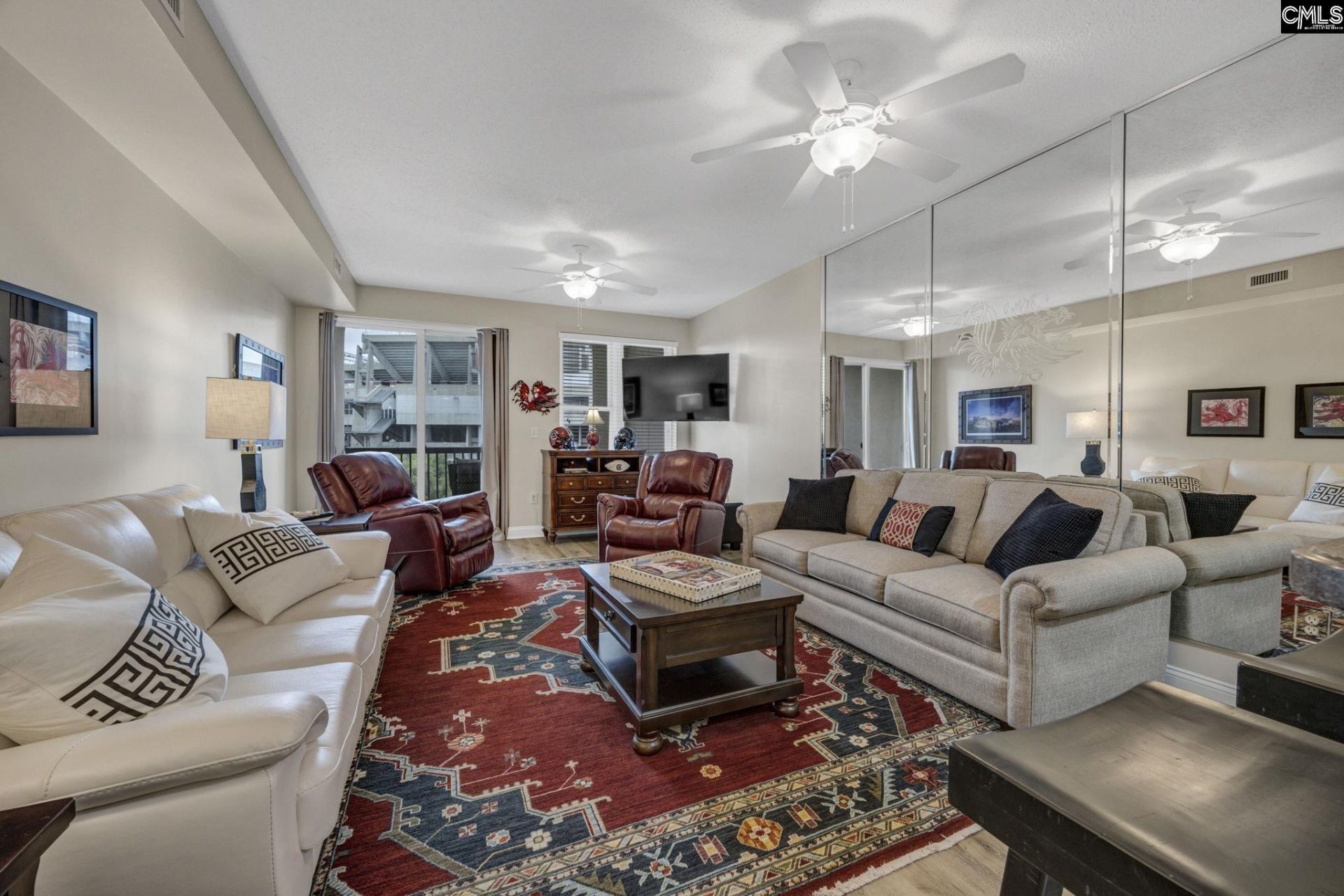 1100 Bluff Road  Photo 6