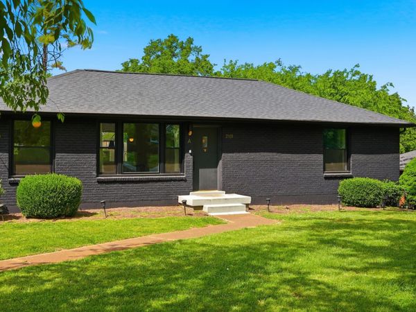 2101 Porter Rd, Nashville, TN 37206