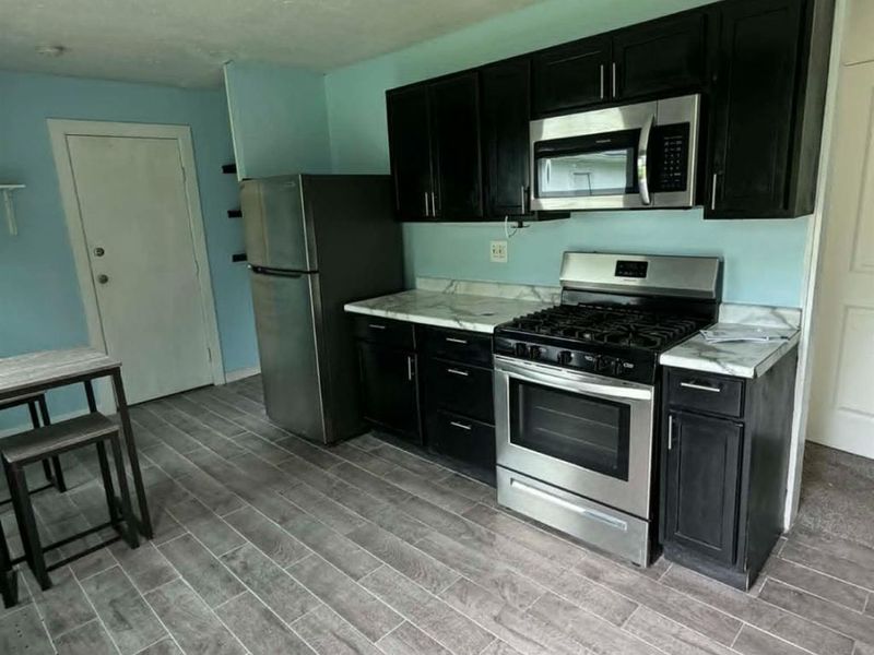 9970 Hollis Drive, Cincinnati, OH 45251 Photo 7