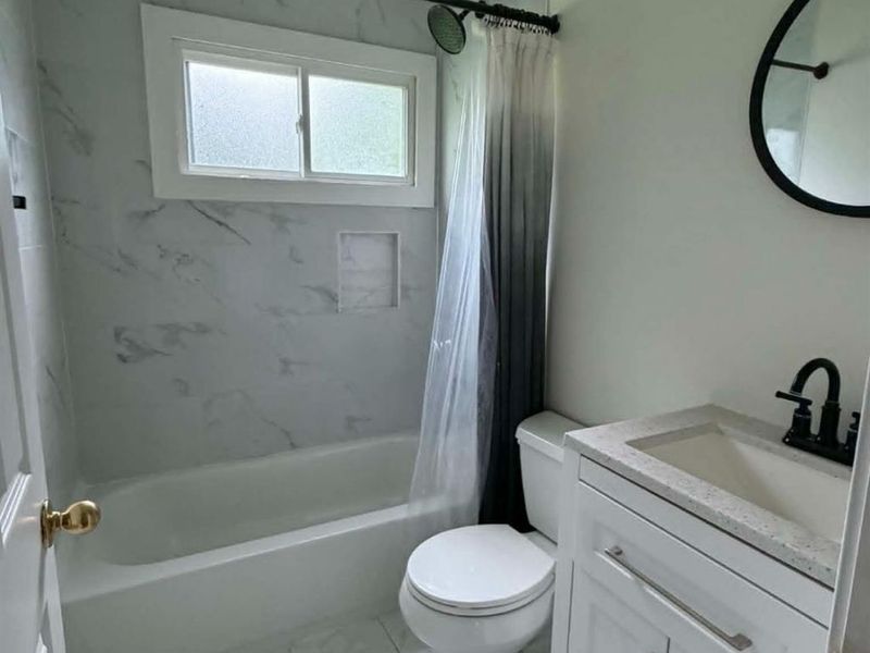 9970 Hollis Drive, Cincinnati, OH 45251 Photo 9