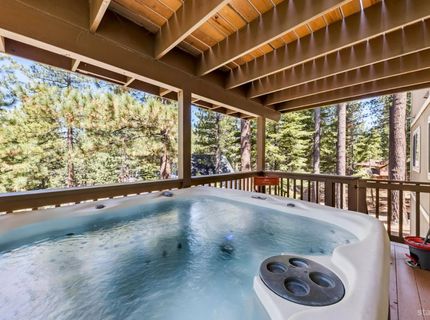 1241 Acoma Circle, South Lake Tahoe, CA 96150 Photo