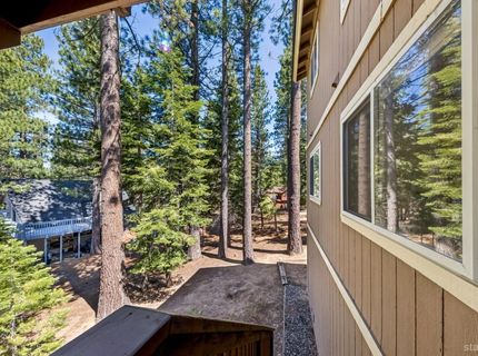 1241 Acoma Circle, South Lake Tahoe, CA 96150 Photo