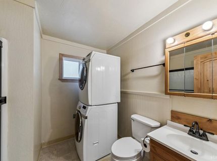 882 Merced Avenue, South Lake Tahoe, CA 96150 Photo