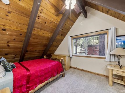 882 Merced Avenue, South Lake Tahoe, CA 96150 Photo