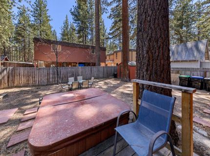 882 Merced Avenue, South Lake Tahoe, CA 96150 Photo