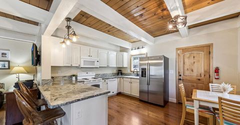 882 Merced Avenue, South Lake Tahoe, CA 96150 Photo