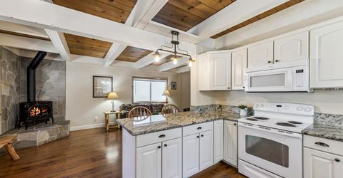 882 Merced Avenue, South Lake Tahoe, CA 96150 Photo