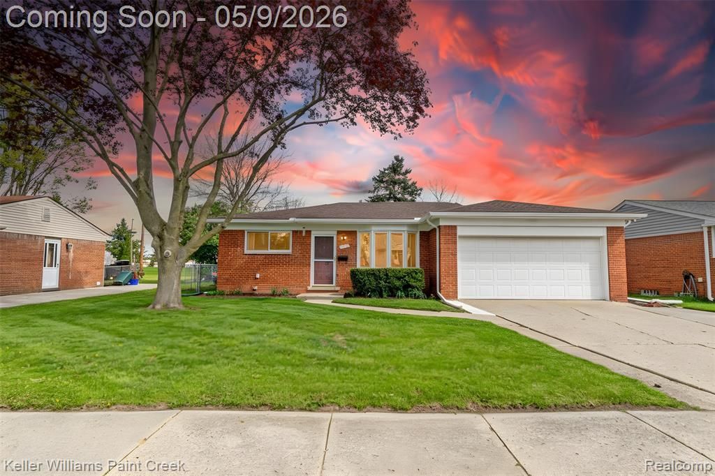 20761 Shoreview Street, Clinton Township, MI 48035 Main Photo