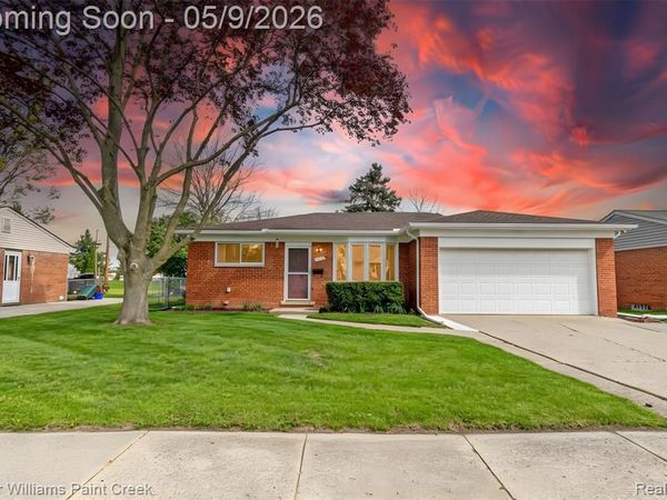 20761 Shoreview Street, Clinton Twp, MI 48035