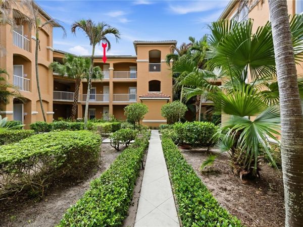 5035 Fairways Circle, Unit C303, Vero Beach, FL 32967