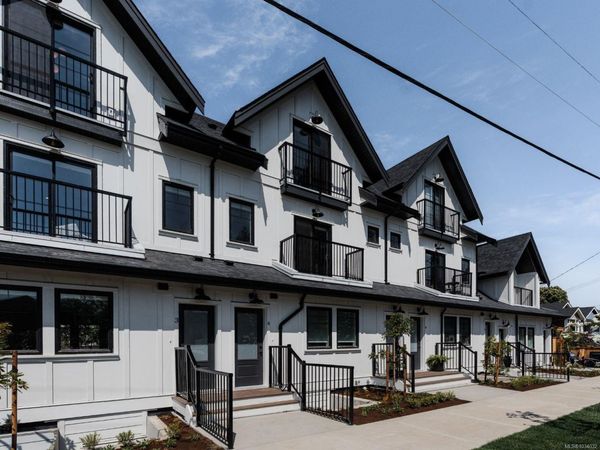 1830 Allenby Rd , Unit 2, Victoria, BC V8R 3B7