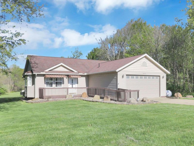 14953 King Road, Howard, OH 43028 Photo 1