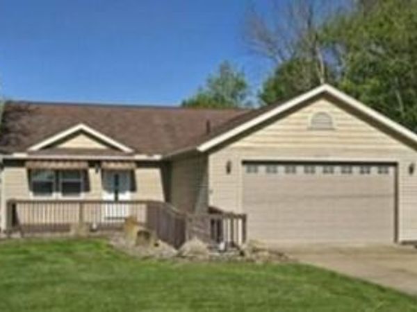 14953 King Road , Howard, OH 43028