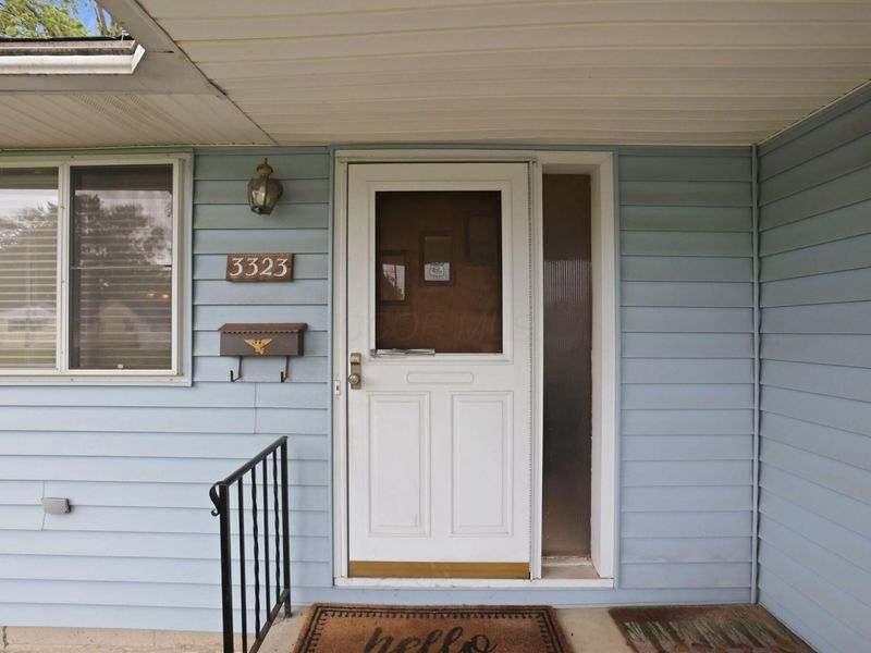 3323 Roswell Drive , Columbus, OH 43227 Photo 10